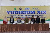 Inspiratif dari Dekan FEB UNISI pada Acara Yudisium