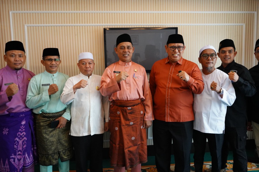 Bupati Inhil Terima Kunjungan Anggota DPD RI,
