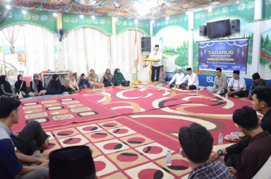 Pj Bupati Inhil Hadiri Silaturahmi dan Buka Puasa Bersama PC PMII Kabupaten Indragiri Hilir