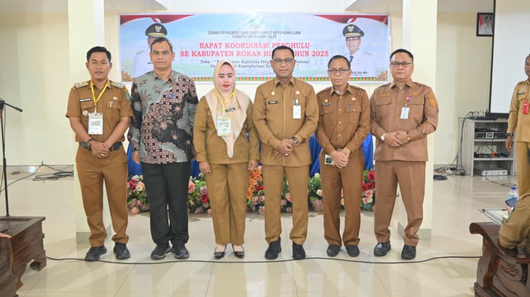 Sekda Fauzi Efrizal Buka Rakor Penghulu se-Rohil 2025, Tekankan Profesionalisme dan Tata Kelola Dana Desa