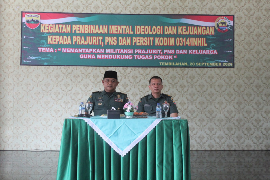 Prajurit, PNS dan Persit Kartika Chandra Kirana Kodim 0314/Inhil mengikuti kegiatan Pembinaan Mental (Bintal)