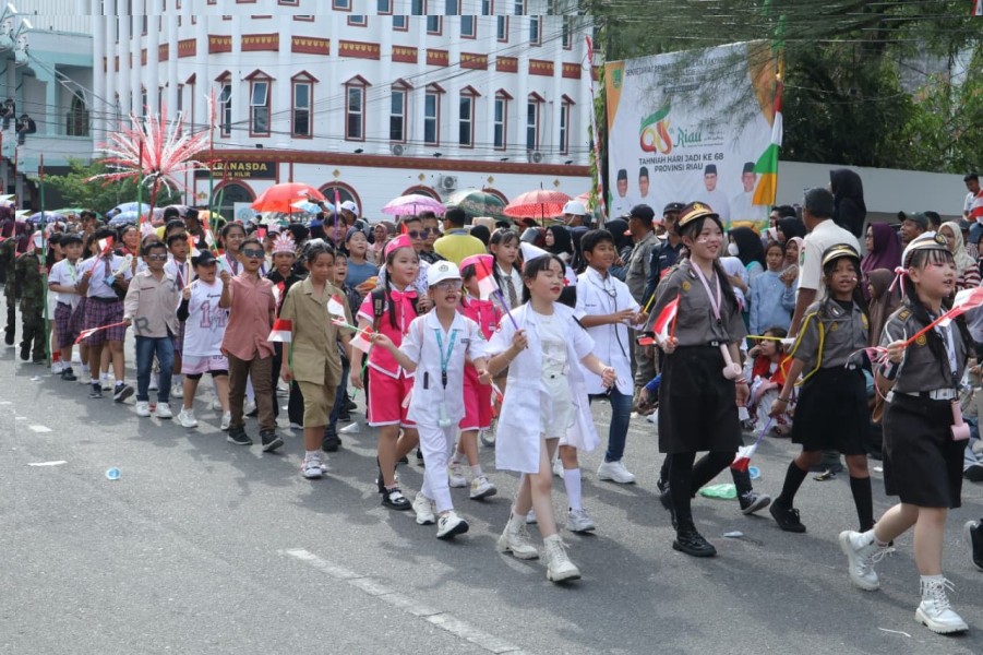 Dalam Rangka Memeriahkan HUT Kemerdekaan RI Ke 80, Pemkab Rohil Gelar Lomba Pawai Karnaval