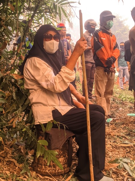 Wabup Inhil Prihatin dengan Generasi Bangsa Akibat Karlahut