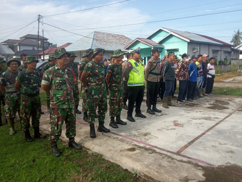Kodim 0314/Inhil Menggelar Karya Bhakti Bersama Masyarakat