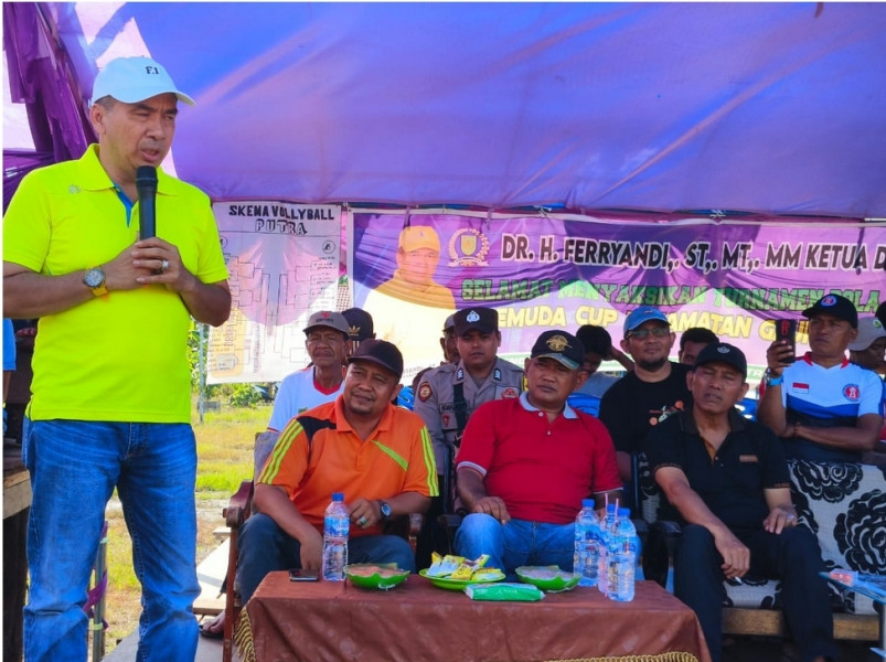 Ketua DPRD Inhil DR H Ferryandi ST MM MT giatkan olahraga di Inhil