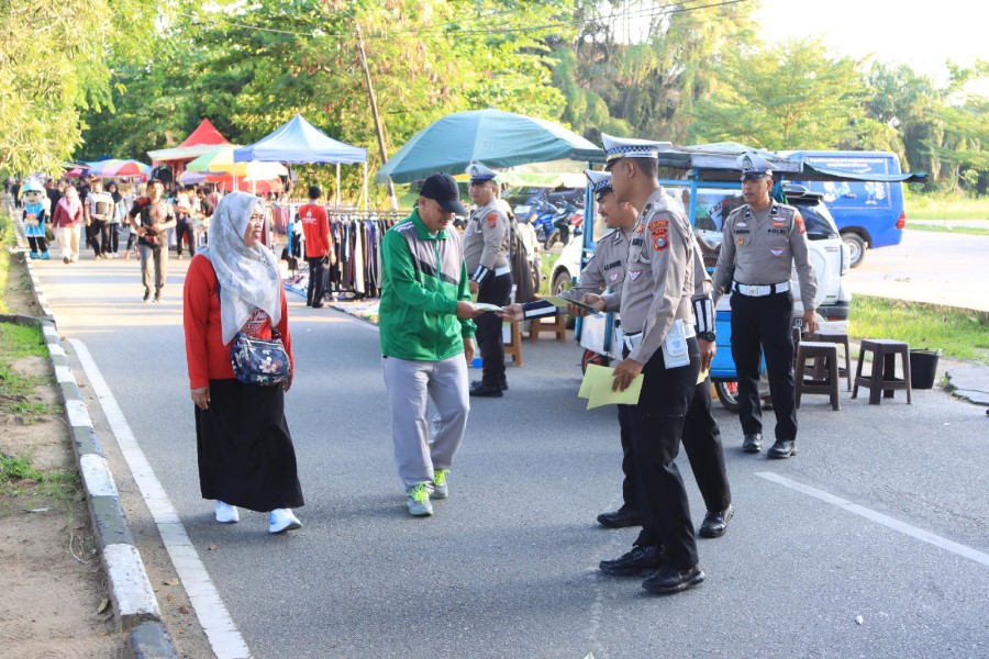 Sukseskan Riau Bhayangkara Run 2025, Polres Inhil Gelar Sosialisasi di Car Free Day Tembilahan