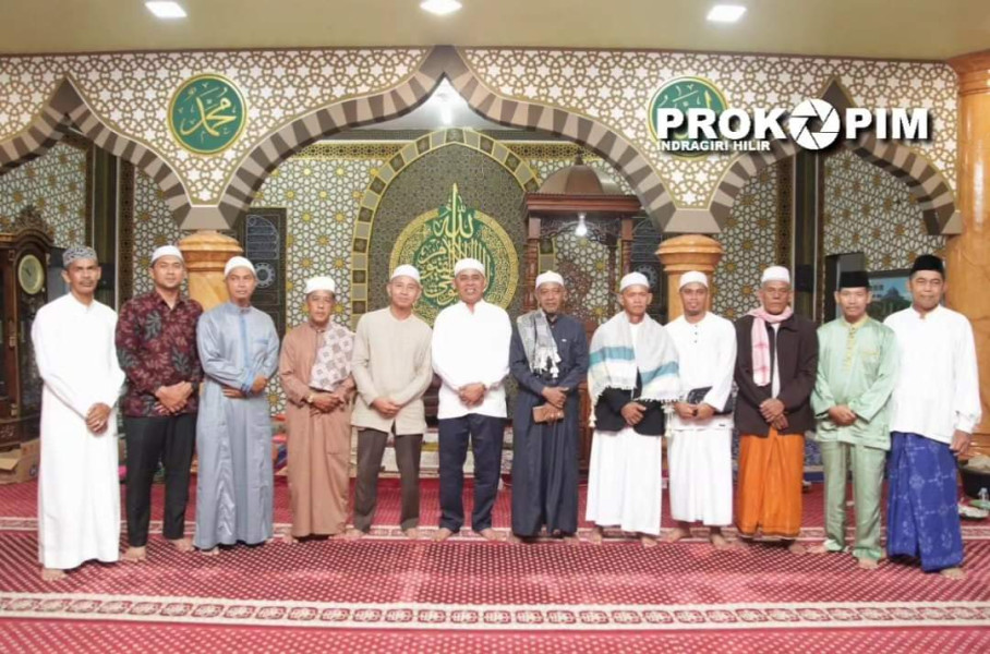 Haul Jama' di Masjid Al Mujahidin Desa Sungai Luar  Bersama Pj Bupati inhil