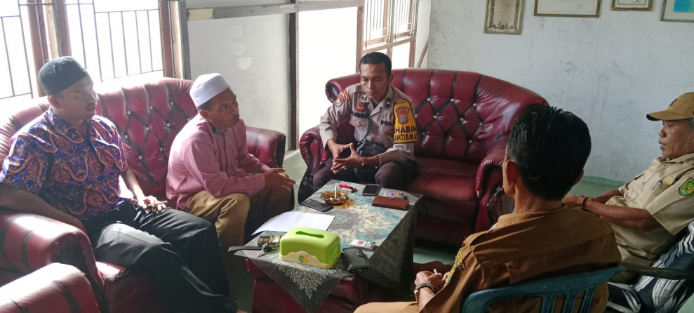 Bhabinkamtibmas Laksanakan Silaturahmi