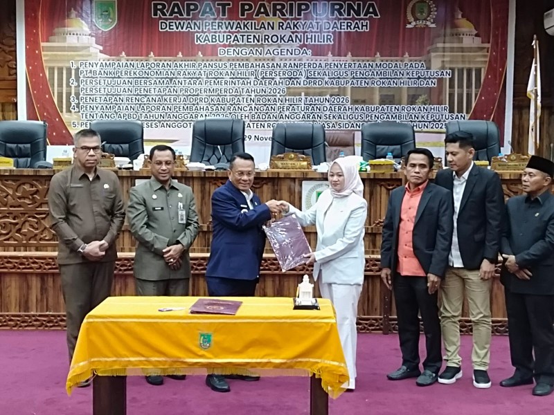 Bupati Rohil Apresiasi Dewan Perwakilan Rakyat Daerah,di Sahkannya APBD Rohil Tahun Anggaran 2026.