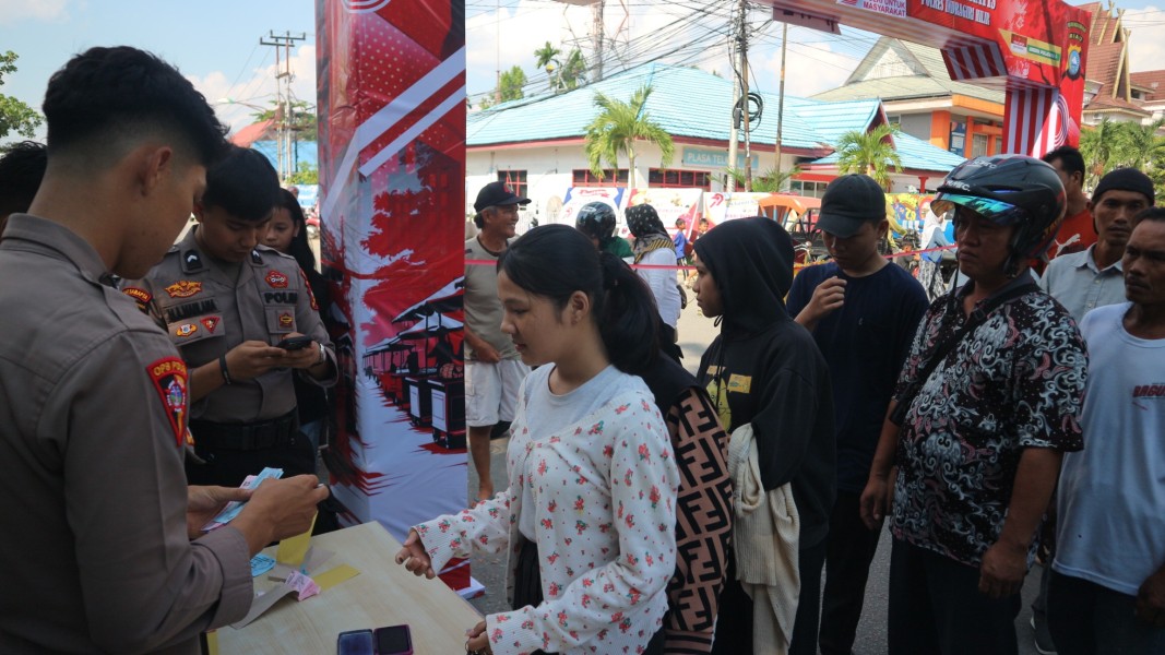 Polres Indragiri Hilir Gelar Bazar UMKM & Jajanan Gratis dalam Syukuran Hari Bhayangkara ke-79