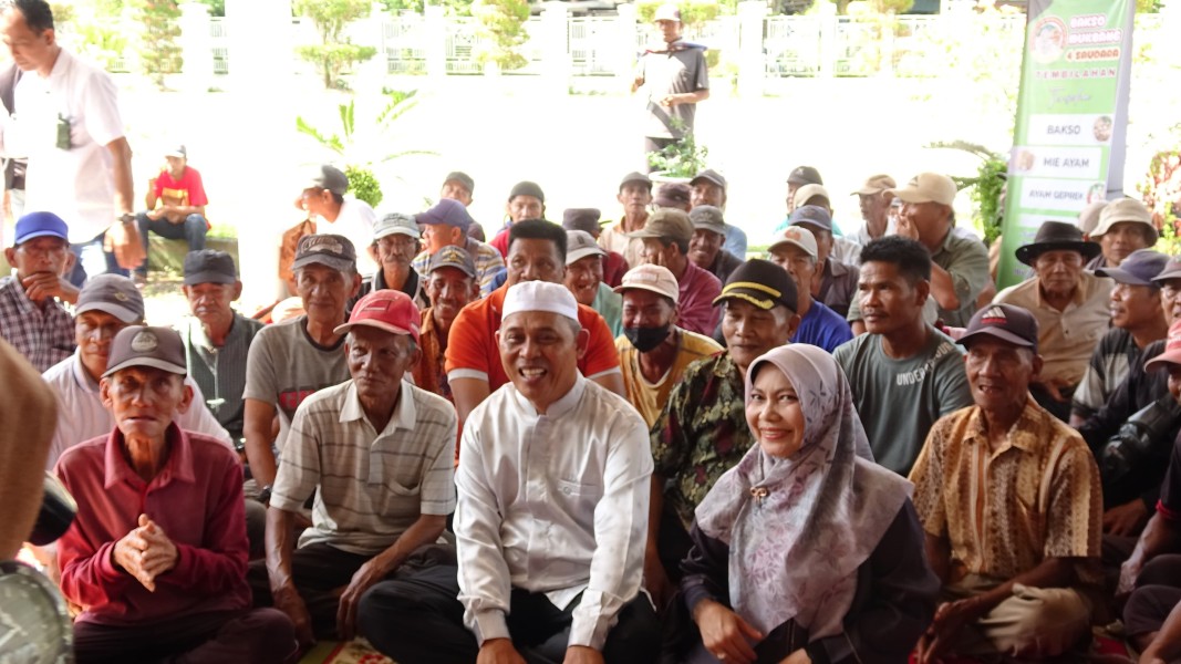 Bupati Inhil Gelar Open House Idul Adha, Bersama Pekerja Informa